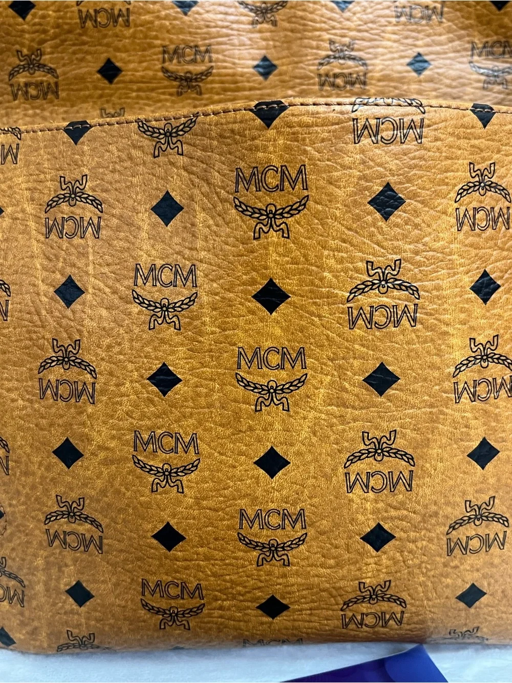 MCM MESSENGER COGNAC